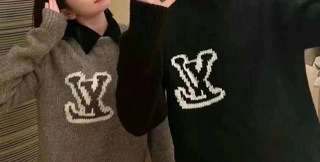 LV Louis Vuitton Sweater 