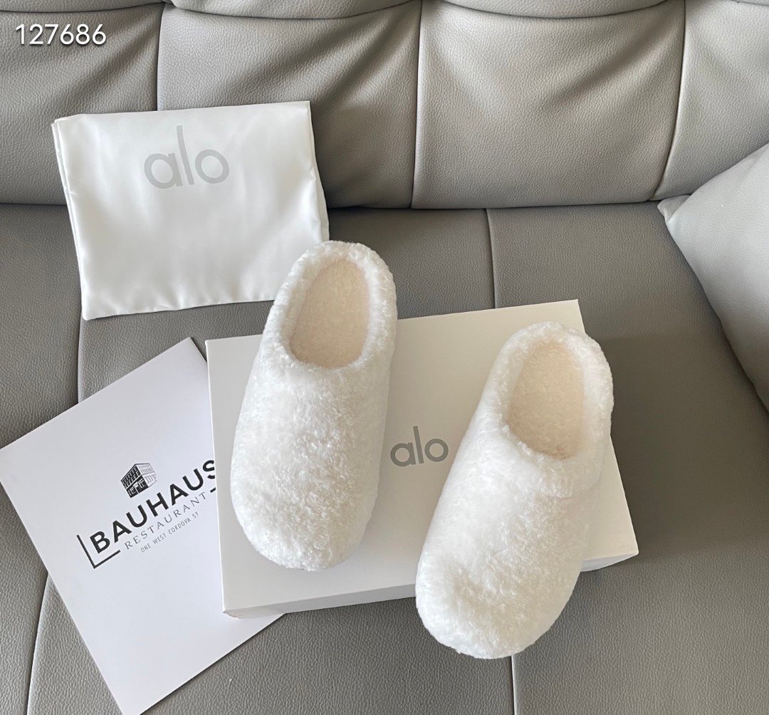 Alo fluffy slippers