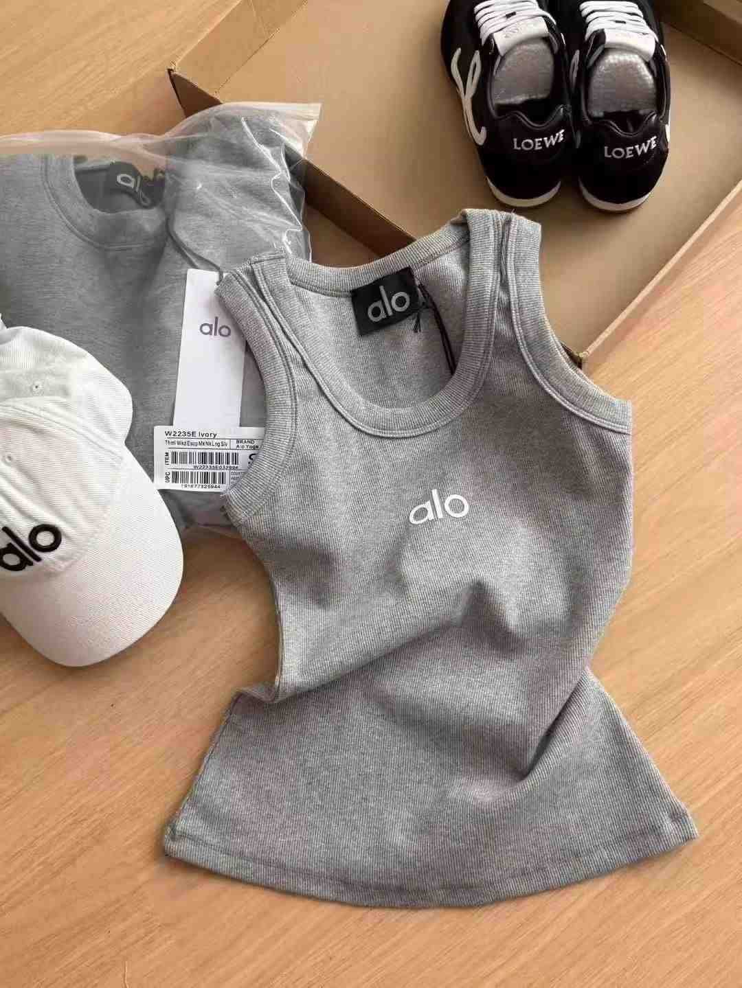 Alo Printed Vest - Versatile Sporty Vest