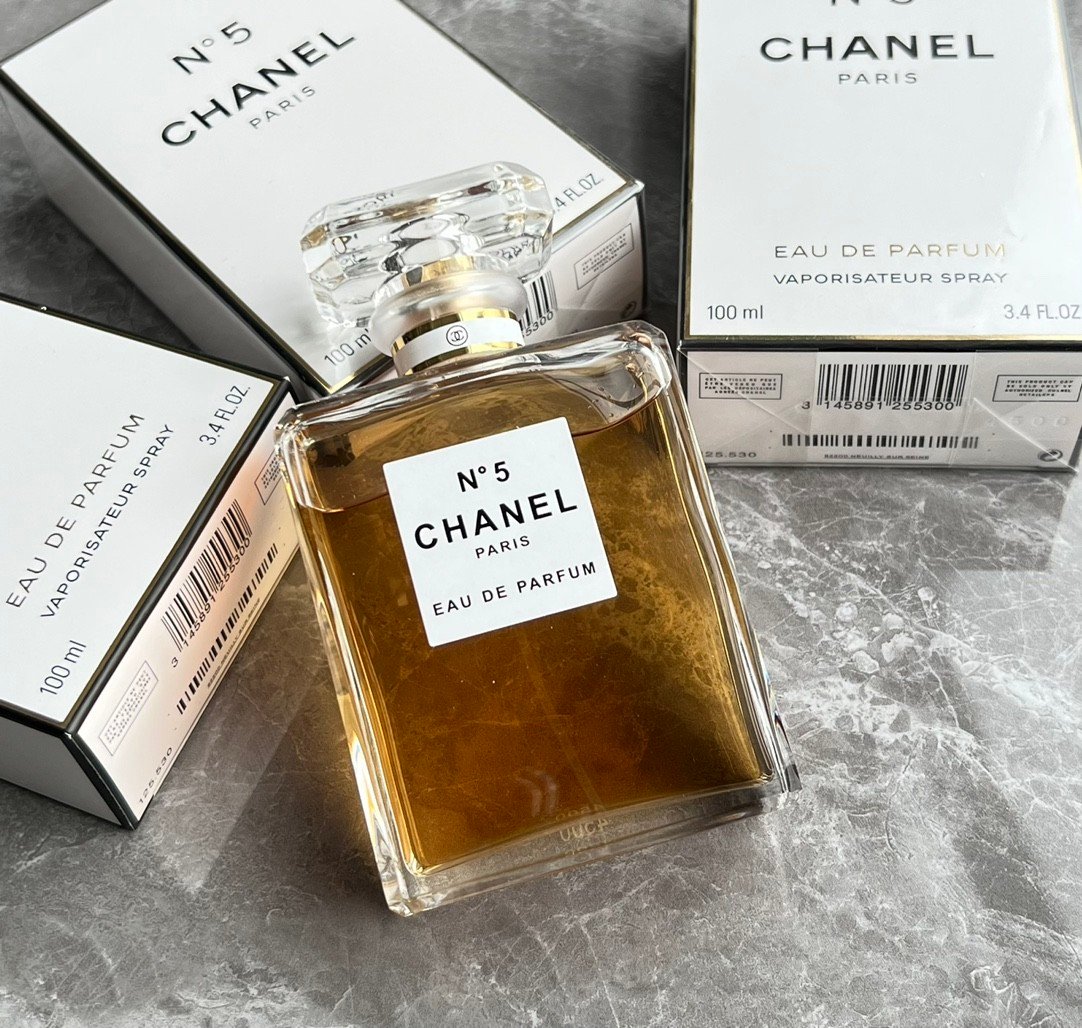 Chanel Classic No. 5 perfume