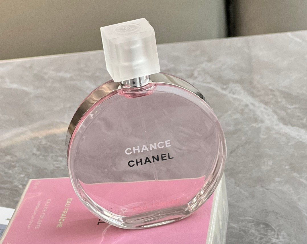 Chanel Chance perfume