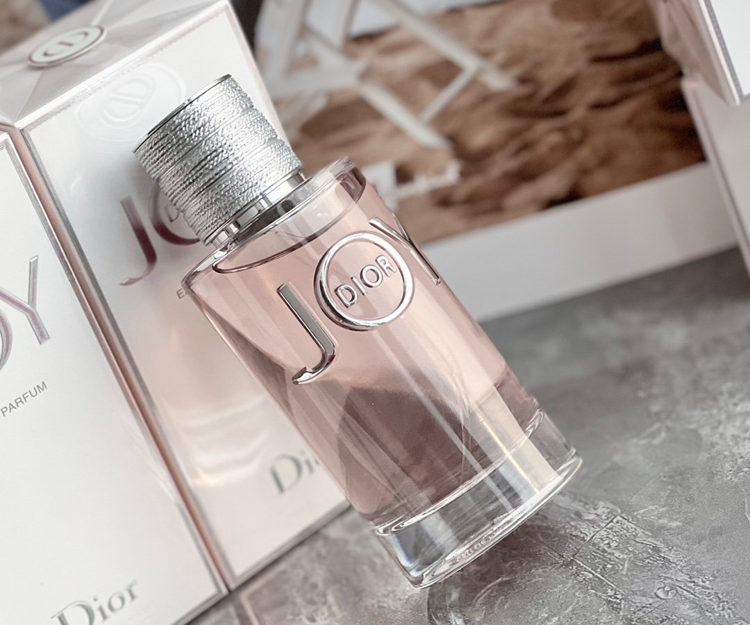 Dior perfume
