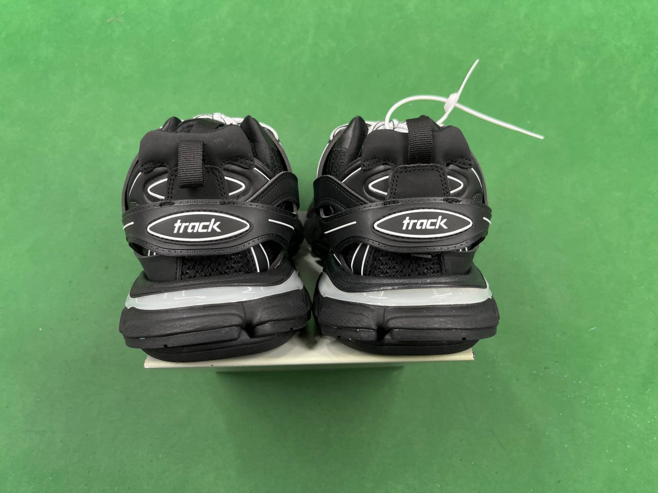 VG-TRACK LED Sneakers [12 styles]