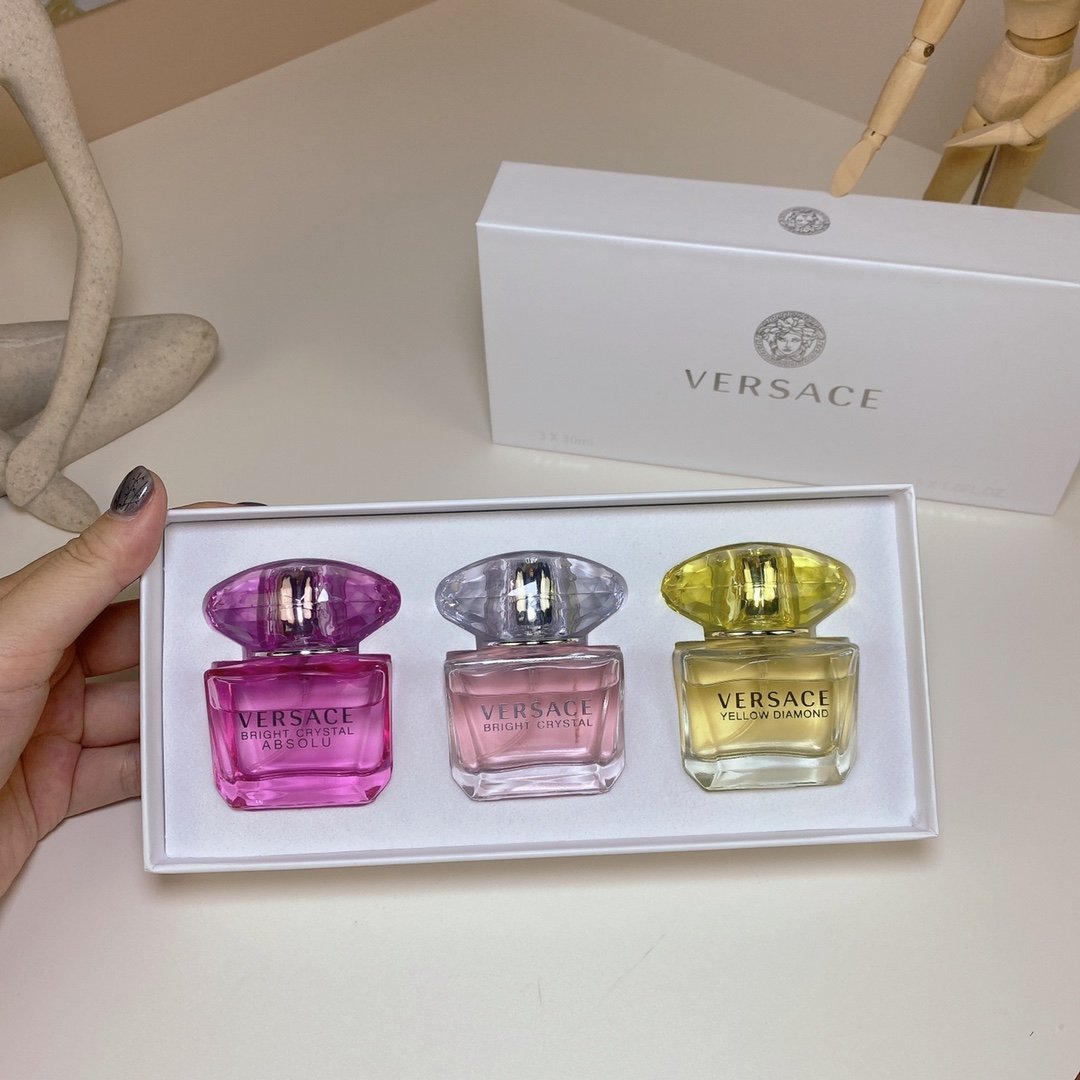Versace Crystal Diamond Sample Set (30ml x 3 with spray nozzle)