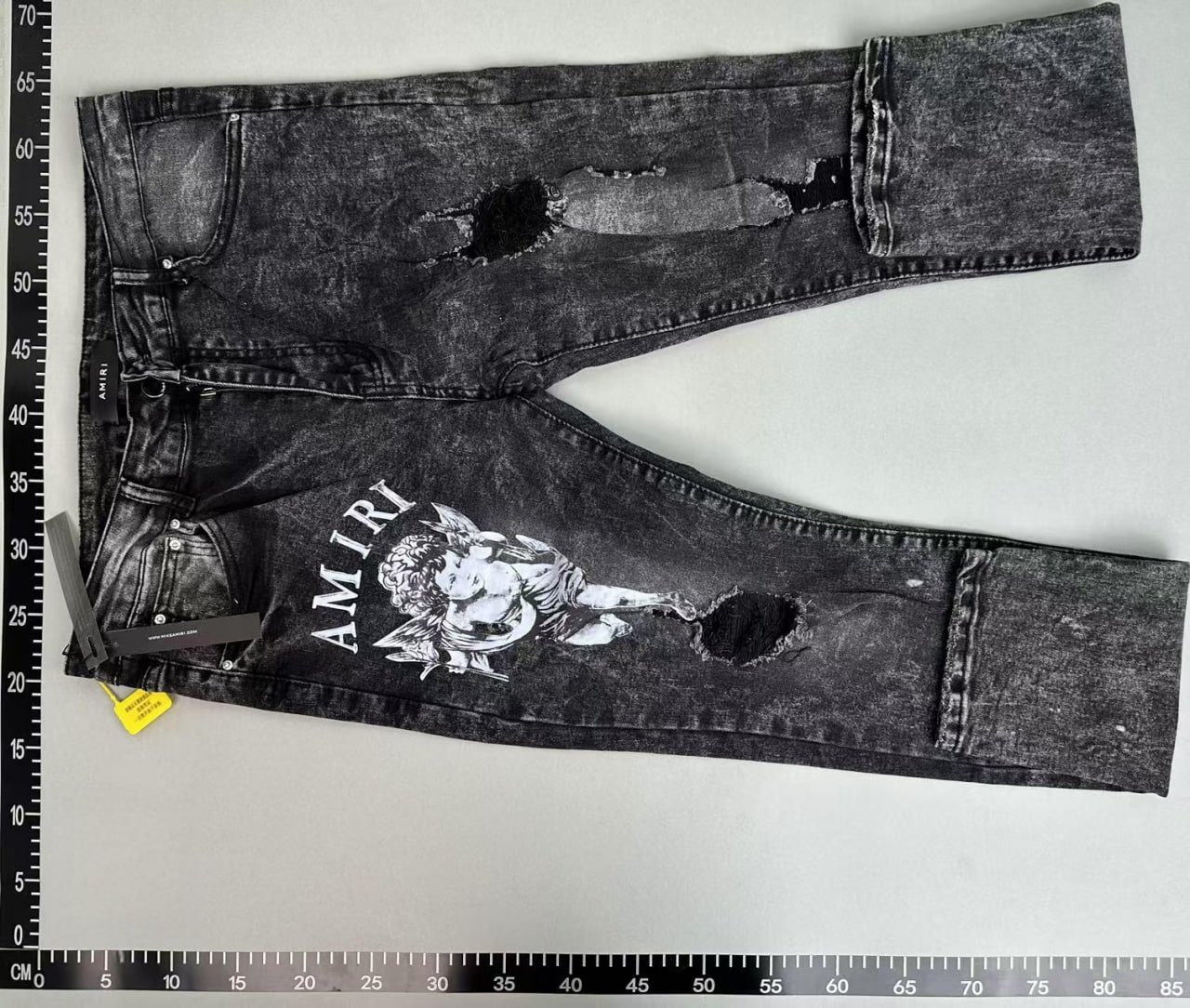 Amiri Jeans                                