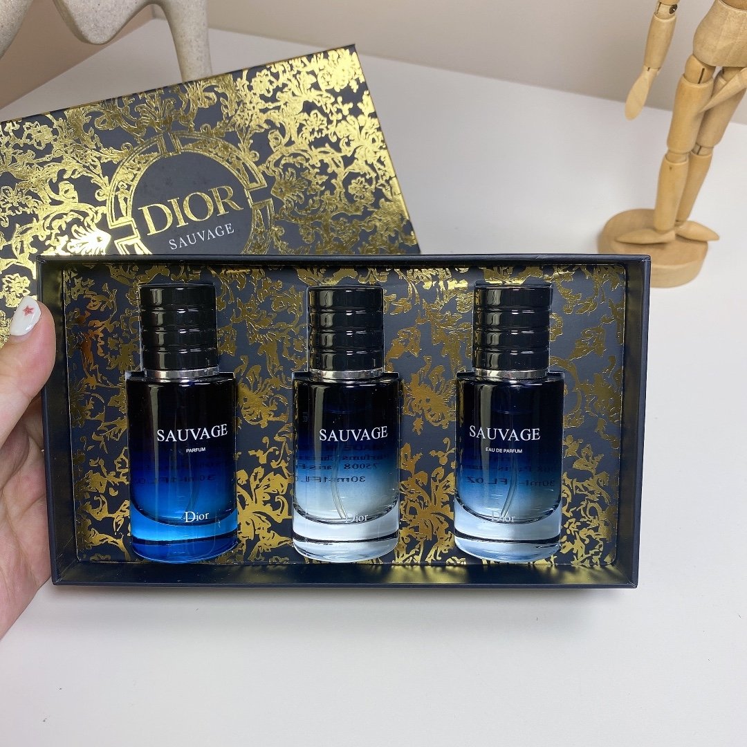 Dior Sauvage perfume sample set 30ml (3 pieces)