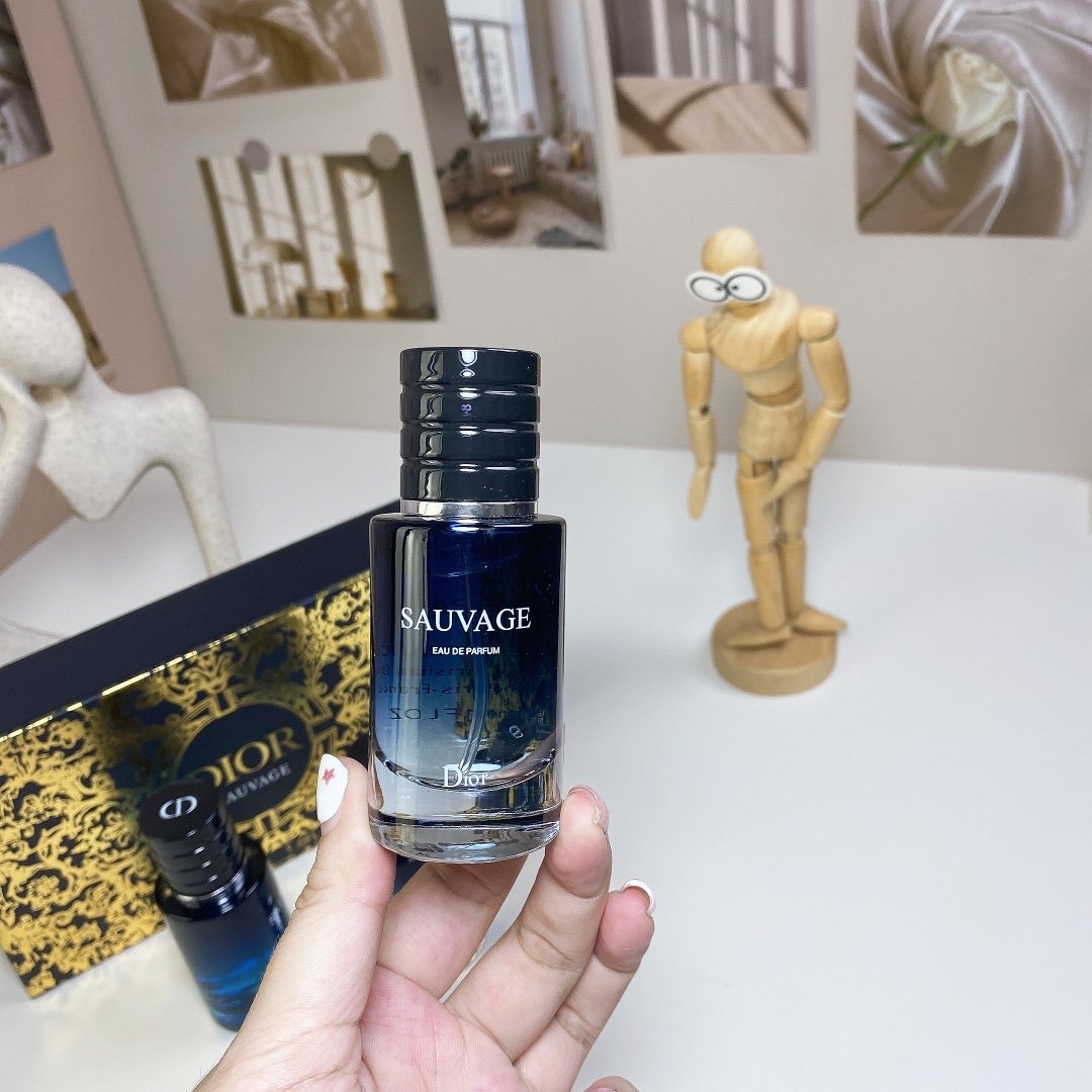 Dior Sauvage perfume sample set 30ml (3 pieces)