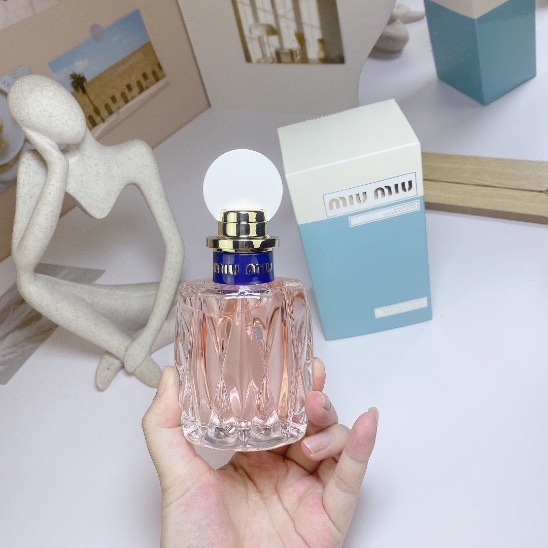 miumiu perfume