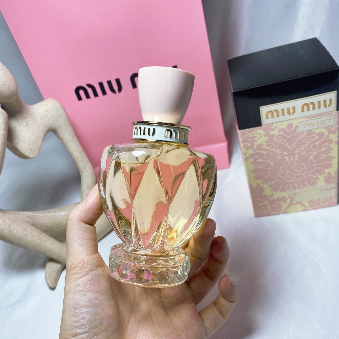 miumiu perfume
