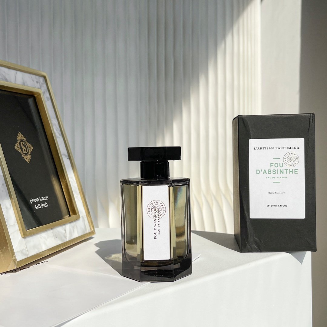 L'Artisan Parfumée fragrances