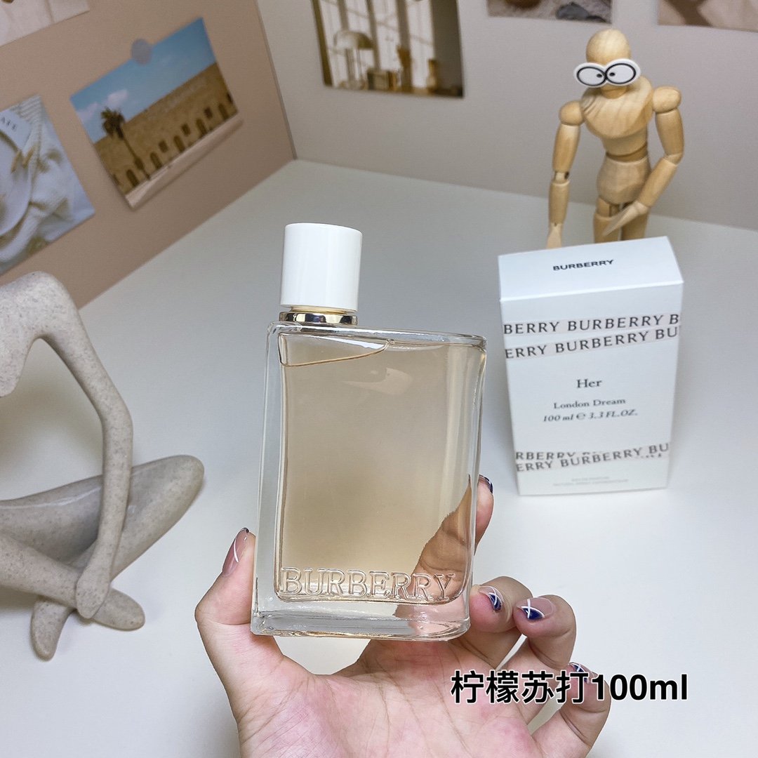 Burberry perfume