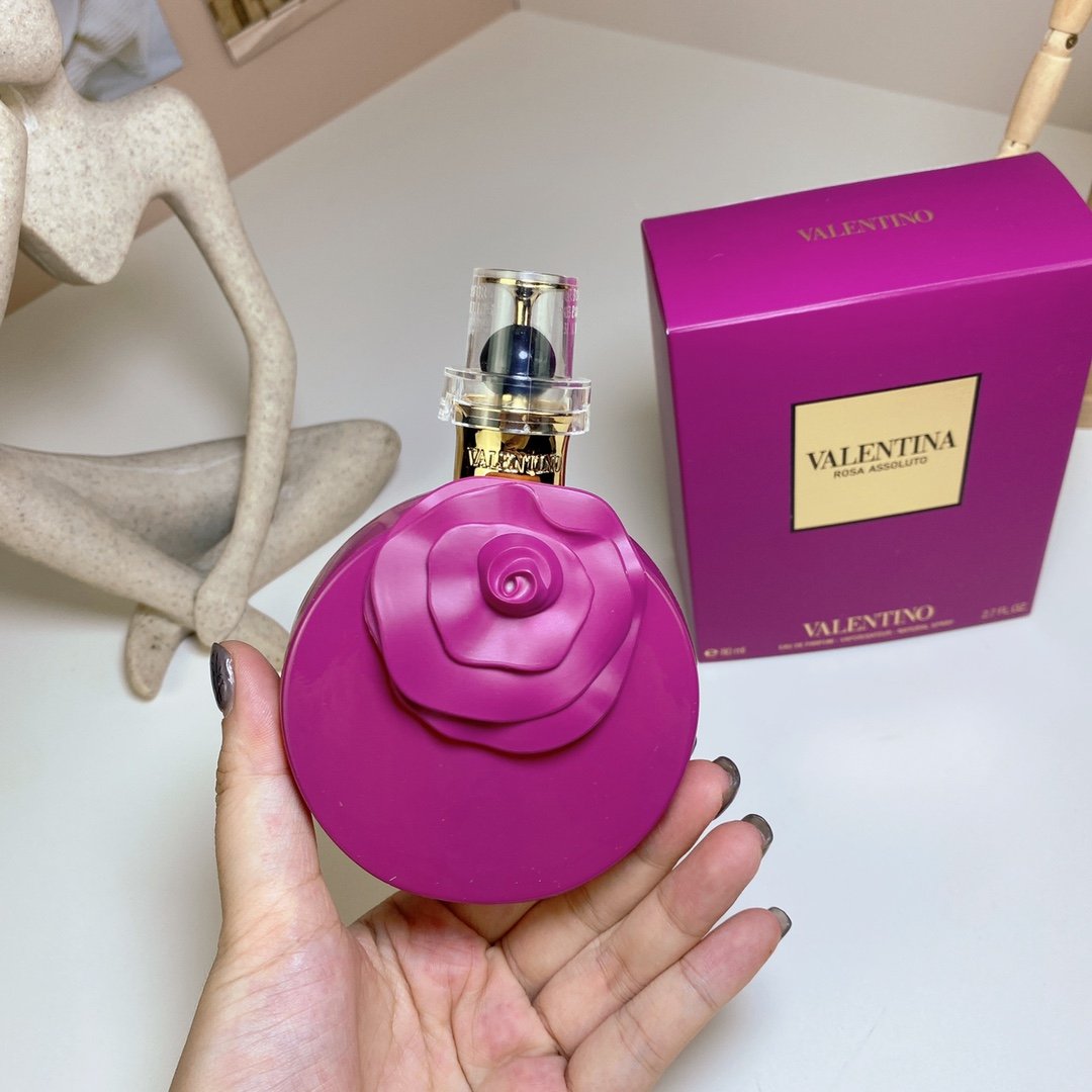 Valentino perfume