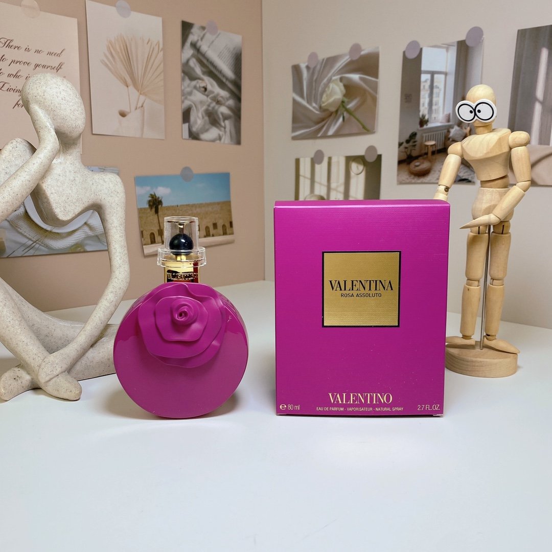 Valentino perfume