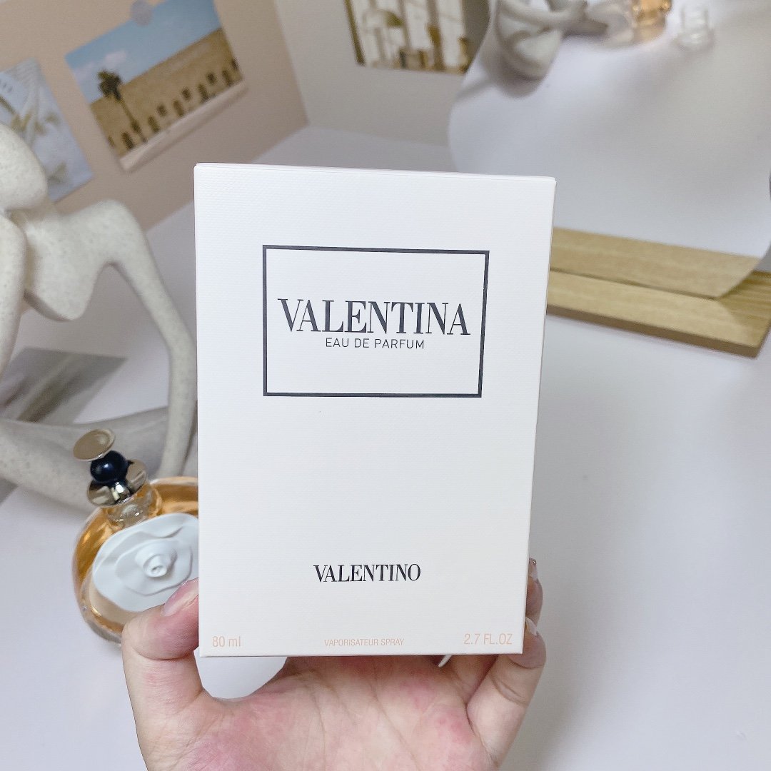 Valentino perfume