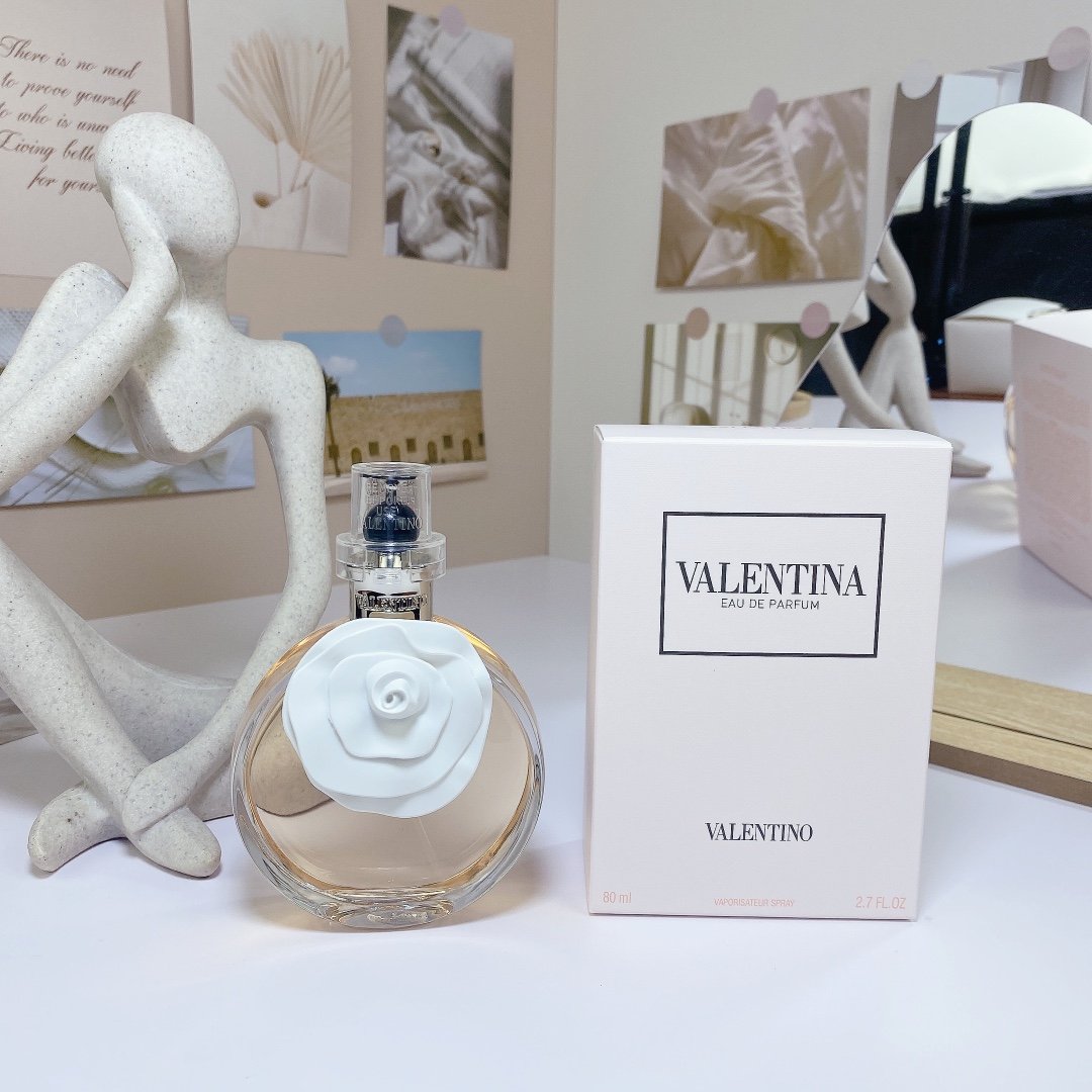 Valentino perfume