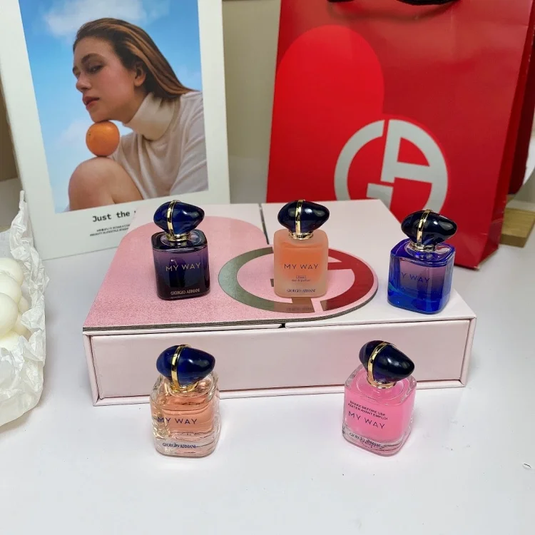 Armani perfume sampl