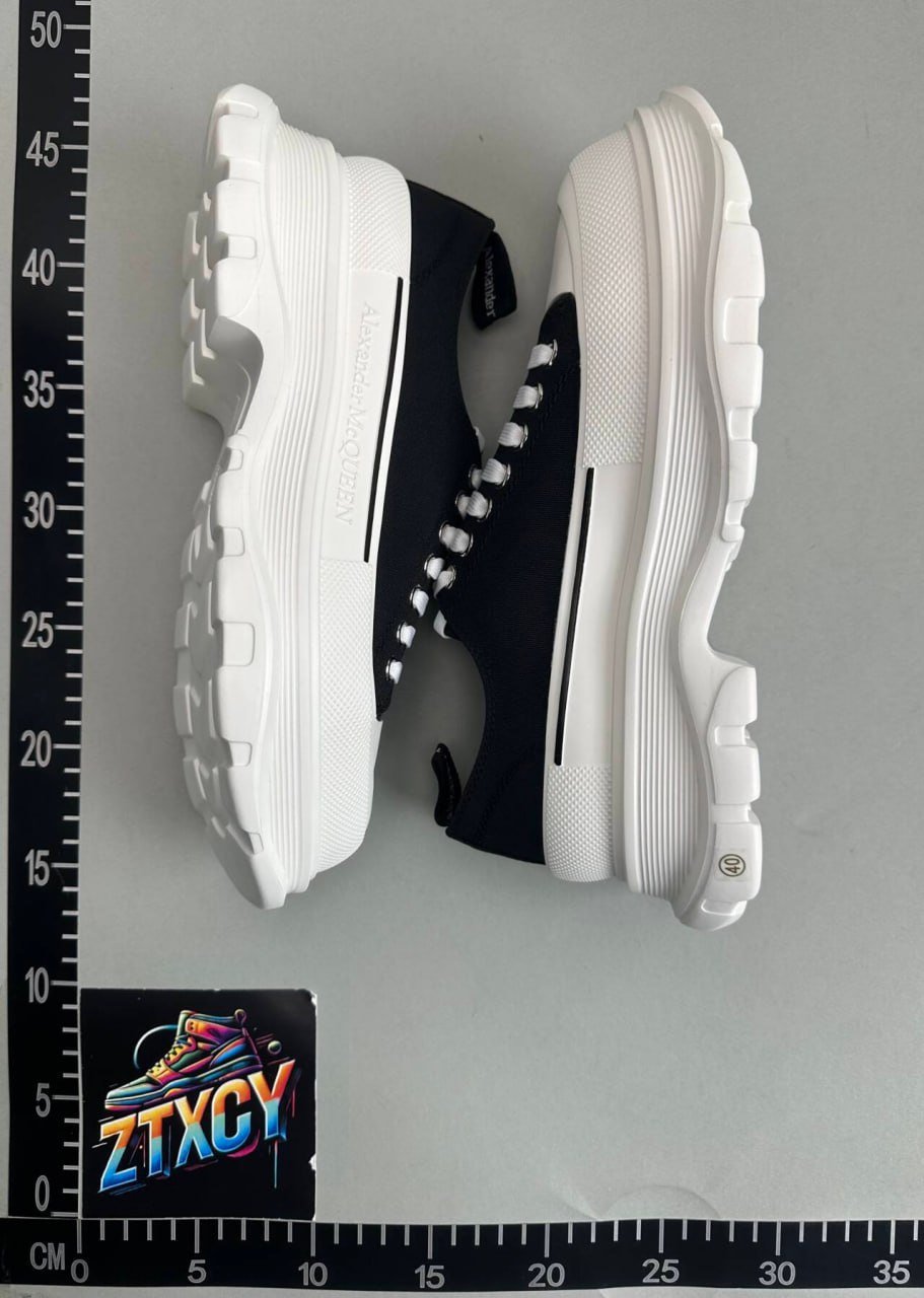 Alexander McQueen shoes #AlexanderMcQueen_W2C #shoes_W2C  