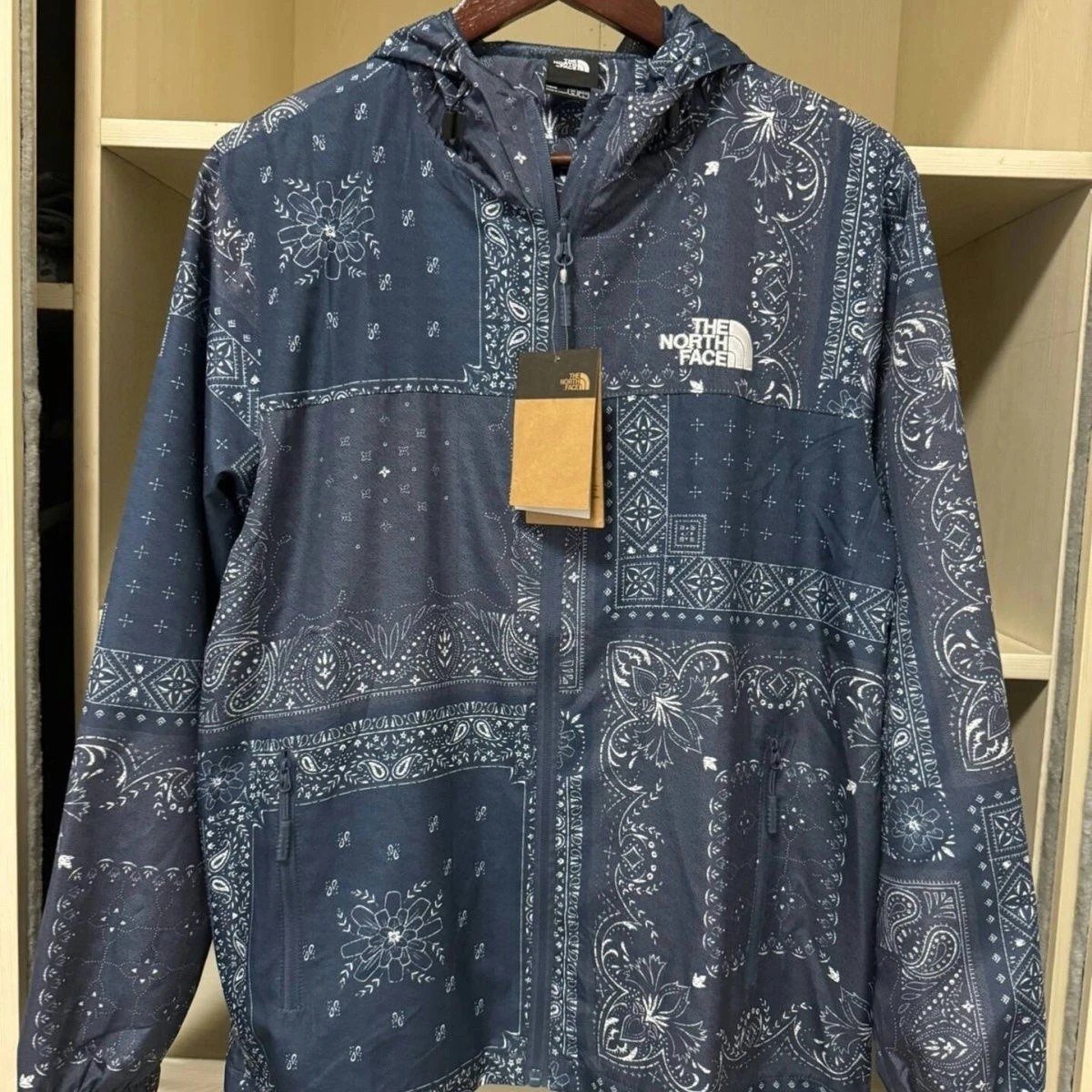 gucci  Moncler  Burberry  THE NORTH FACE   Jackets                       