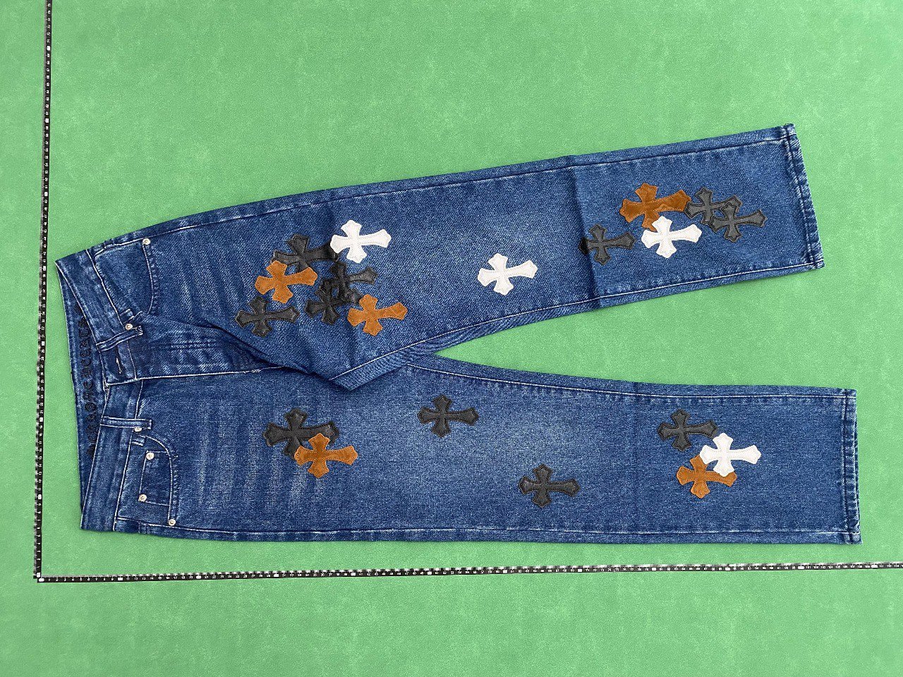 Chrome Hearts Jeans                                