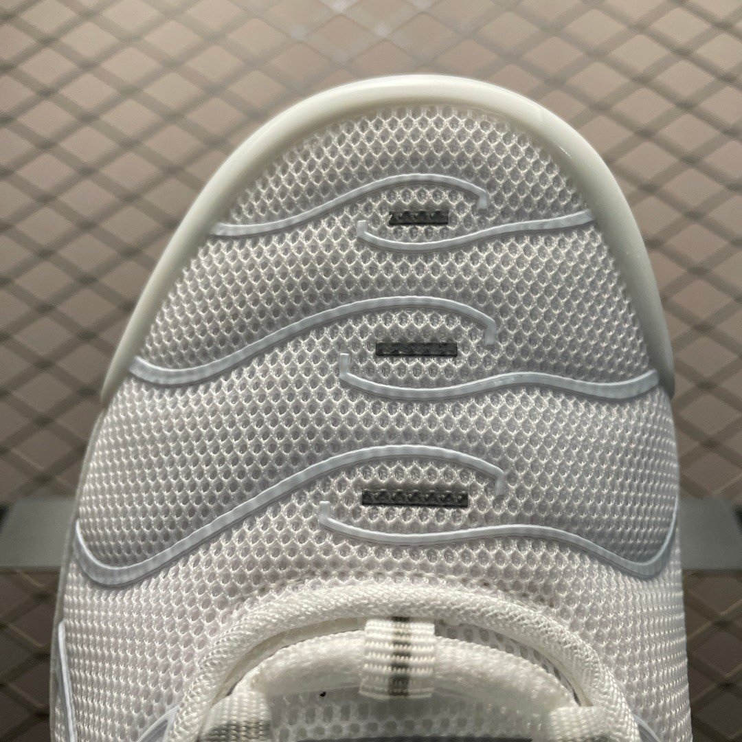 Air Max Plus TN Retro Cushion Running Shoes