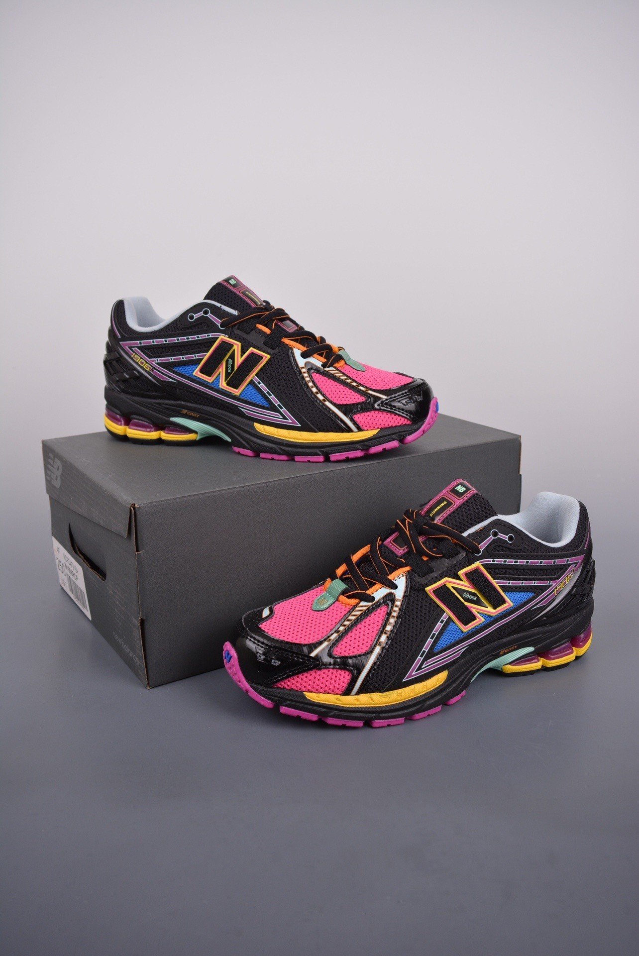 New Balance NB 1906R