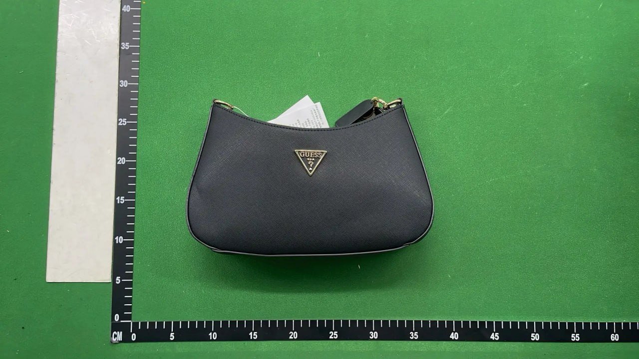 GUESS Underarm bag 