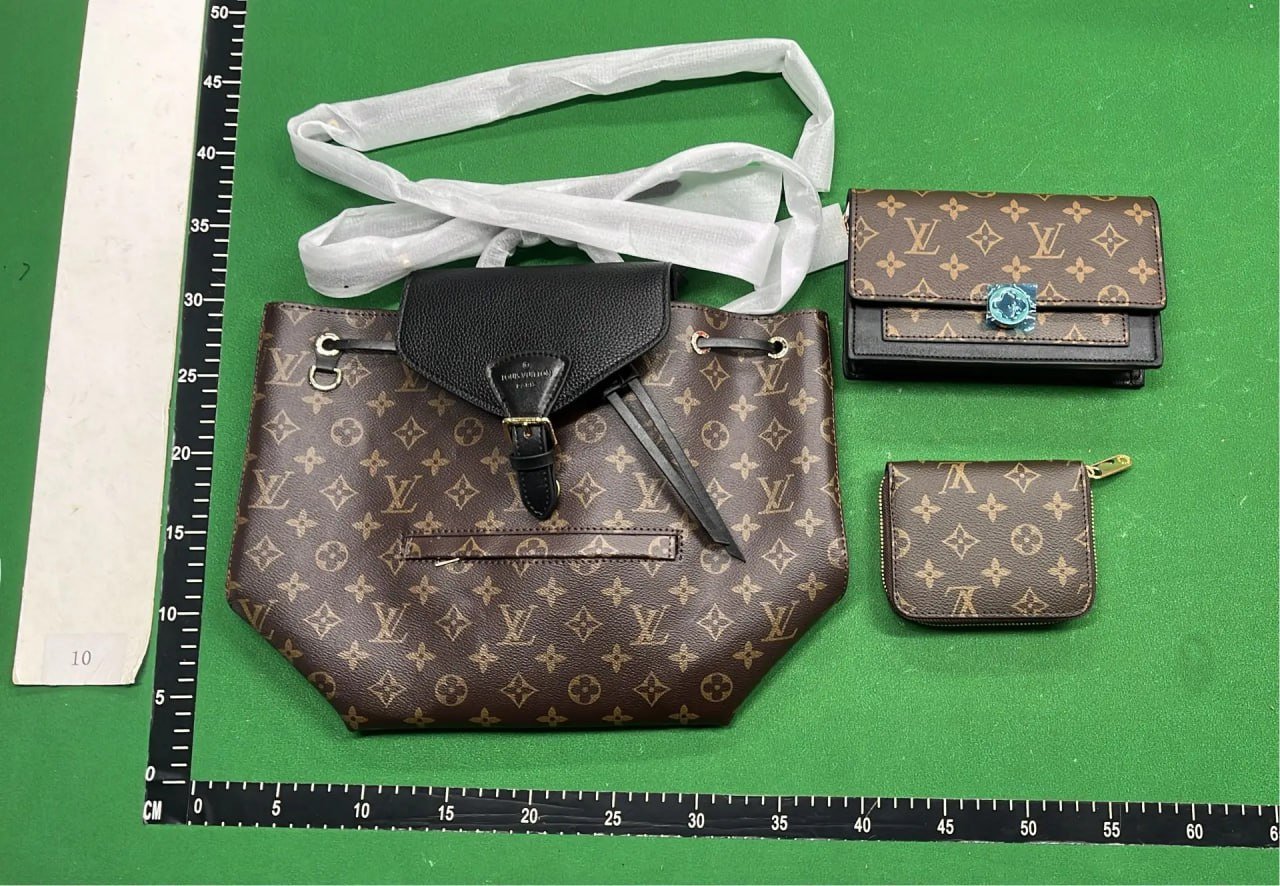 Louis Vuitton tote bag 