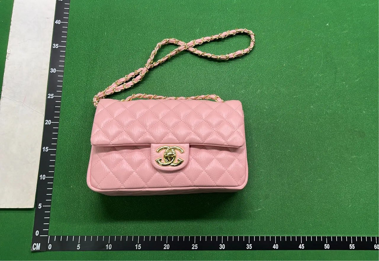 Chanel  Chain crossbody bag 