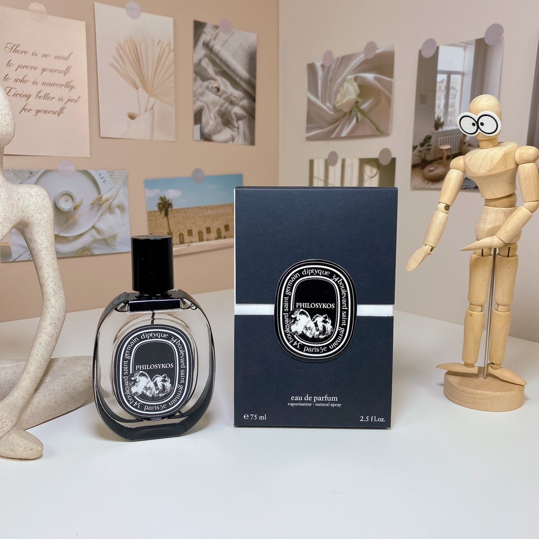 Diptych Black Label Eau de Parfum Set 75ml In Stock Scents: Eau de Parfum - L'Éclat - Fig - Eau de Toilette - Perrier - Eau de Rose - Duyère - Palau Oud