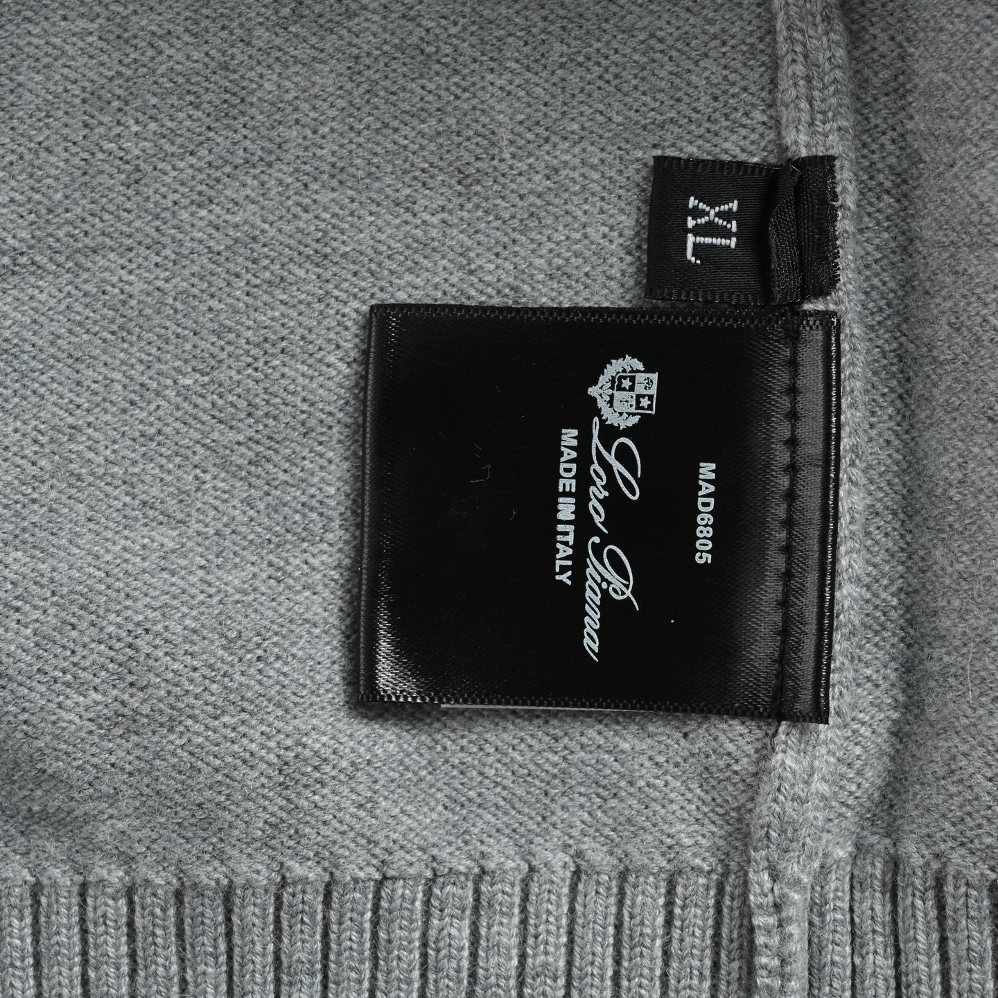 Cashmere knit sweater